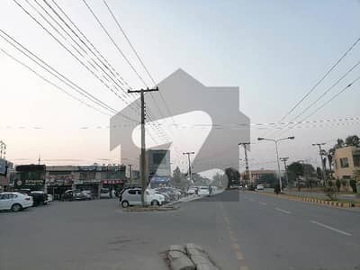 ای ایم ای سوسائٹی ۔ بلاک جے ای ایم ای سوسائٹی,لاہور میں 2 کنال رہائشی پلاٹ 12.5 کروڑ میں برائے فروخت۔