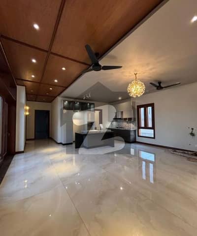 1000 Yard Bungalow  6 bedrooms  Basement   Swimming pool  Location DHA phase 8  Demand 46 Crore