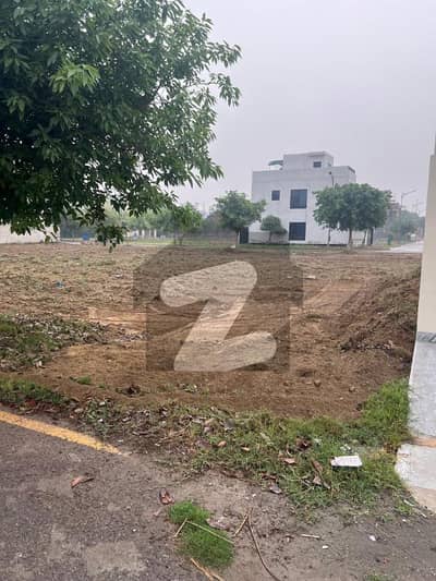 New Lahore City Phase 4 -10 Marla Corner Facing Park 60 Fit Road Plot For Sale On Good Location Ride To Possession Phase 4 A Block