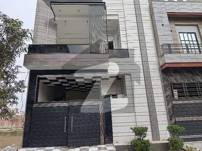 اوسس آرچرڈ سمندری روڈ,فیصل آباد میں 4 مرلہ مکان 2.0 کروڑ میں برائے فروخت۔