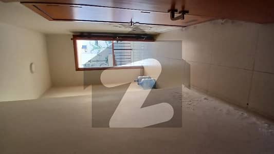 عمارکینیان ویوز اسلام آباد میں 5 کمروں کا 1 کنال مکان 7.35 کروڑ میں برائے فروخت۔