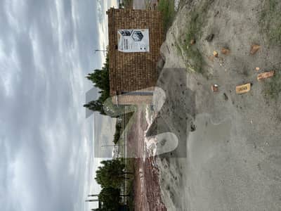 بحریہ انکلیو - سیکٹر ایم بحریہ انکلیو,بحریہ ٹاؤن,اسلام آباد میں 1 کنال رہائشی پلاٹ 2.75 کروڑ میں برائے فروخت۔