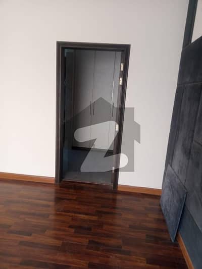 ڈی ایچ اے فیز 7 ڈیفنس (ڈی ایچ اے),لاہور میں 5 کمروں کا 1 کنال مکان 3.1 لاکھ میں کرایہ پر دستیاب ہے۔ ڈی ایچ اے فیز 7 ڈیفنس (ڈی ایچ اے),لاہور میں 5 کمروں کا 1 کنال مکان 3.1 لاکھ میں کرایہ پر دستیاب ہے۔