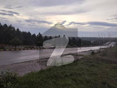 سی بی آر ٹاؤن فیز 2 ۔ بلاک بی سی بی آر ٹاؤن فیز 2,راولپنڈی میں 10 مرلہ رہائشی پلاٹ 37.0 لاکھ میں برائے فروخت۔