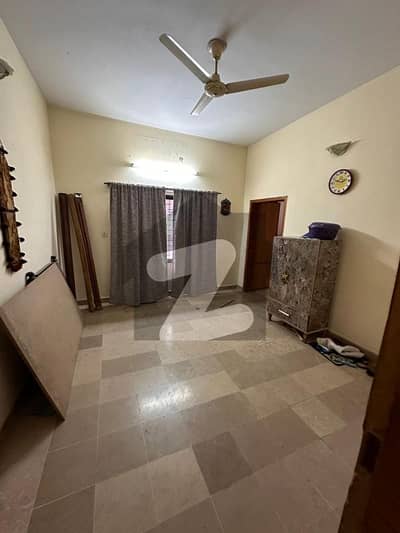 چکلالہ سکیم 3 چکلالہ سکیم,راولپنڈی میں 1 کنال دفتر 1.6 لاکھ میں کرایہ پر دستیاب ہے۔