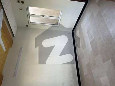 شلے ویلی راولپنڈی میں 4 کمروں کا 4 مرلہ مکان 1.2 کروڑ میں برائے فروخت۔