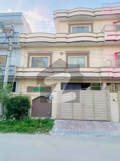 نیو سٹی فیز 2 نیو سٹی,واہ میں 4 کمروں کا 5 مرلہ مکان 1.65 کروڑ میں برائے فروخت۔ نیو سٹی فیز 2 نیو سٹی,واہ میں 4 کمروں کا 5 مرلہ مکان 1.65 کروڑ میں برائے فروخت۔