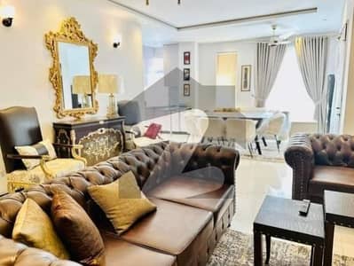 بحریہ ٹاؤن سیکٹر ای بحریہ ٹاؤن,لاہور میں 2 کمروں کا 4 مرلہ فلیٹ 80.0 ہزار میں کرایہ پر دستیاب ہے۔