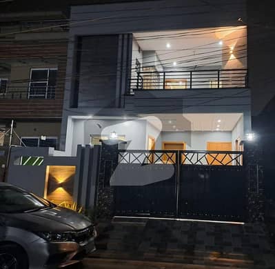 8 marla dubble story house for sale in Miltrey accounts society college road Lahore 8 marla dubble story house for sale in Miltrey accounts society college road Lahore