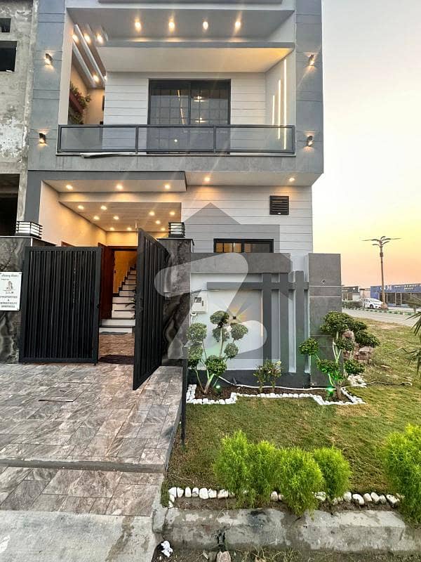 5 Marla Luxury House For Rent In Bahria Town Lahore 5 Marla Luxury House For Rent In Bahria Town Lahore