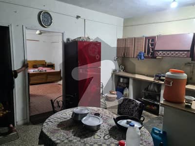 نارتھ کراچی ۔ سیکٹر 11آئی نارتھ کراچی,کراچی میں 2 کمروں کا 3 مرلہ فلیٹ 45.0 لاکھ میں برائے فروخت۔ نارتھ کراچی ۔ سیکٹر 11آئی نارتھ کراچی,کراچی میں 2 کمروں کا 3 مرلہ فلیٹ 45.0 لاکھ میں برائے فروخت۔