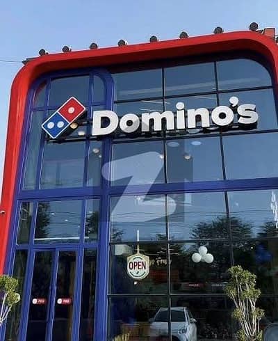 4.5 marla Gary structure building available in green avenue 2 on main boulevard between main food outlets