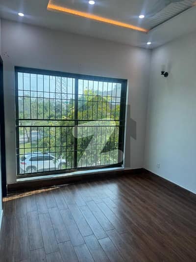 Beautiful 10 Marla House Available For Rent In Bahria Town Lahore