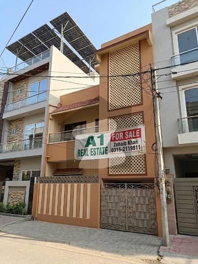 نارتھ کراچی ۔ سیکٹر 9 نارتھ کراچی,کراچی میں 4 کمروں کا 5 مرلہ مکان 2.15 کروڑ میں برائے فروخت۔ نارتھ کراچی ۔ سیکٹر 9 نارتھ کراچی,کراچی میں 4 کمروں کا 5 مرلہ مکان 2.15 کروڑ میں برائے فروخت۔