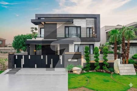 FULLY BASEMENT BRAND NEW HOUSE LAVISH ELEGANT BEAUTIFUL TOP OF LINE BUNGALOW FOR SALE IN DHA PHASE 6