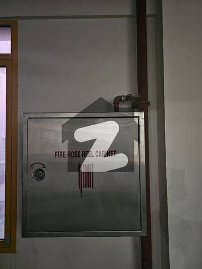 کورنگی انڈسٹریل ایریا کورنگی,کراچی میں 4 کنال دفتر 13.55 لاکھ میں کرایہ پر دستیاب ہے۔