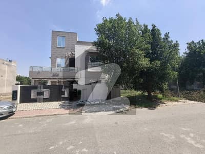 10 Marla House For Rent In Rafi Block Bahria Town Lahore