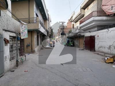 4 Marla House Available In Allama Iqbal Town - Neelam Block For Rent