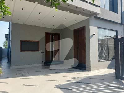 8 Marla Brand New House For Sale On Prime Location In Bahria Orchard C Block  Near To Main Boulevard, Near To Masjid , Near To Park.