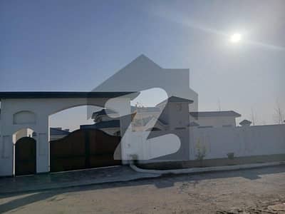 5 Kanal Farm House For Sale In Beautiful Multi Residencia & Orchards