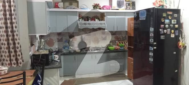 نارتھ ناظم آباد ۔ بلاک ایف نارتھ ناظم آباد,کراچی میں 2 کمروں کا 4 مرلہ فلیٹ 1.4 کروڑ میں برائے فروخت۔