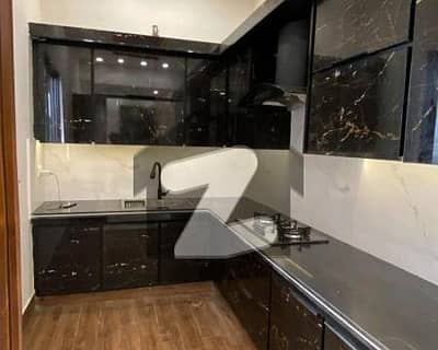 ایڈن ایگزیکیٹو ایڈن گارڈنز,فیصل آباد میں 3 کمروں کا 3 مرلہ مکان 1.25 کروڑ میں برائے فروخت۔ ایڈن ایگزیکیٹو ایڈن گارڈنز,فیصل آباد میں 3 کمروں کا 3 مرلہ مکان 1.25 کروڑ میں برائے فروخت۔