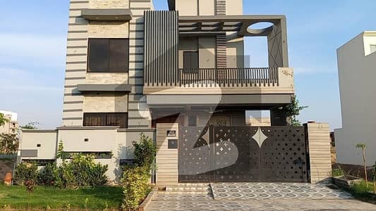 10 Marla Park Facing House For Sale - Furnished House In Citi Housing - Park & Masjid Facing House