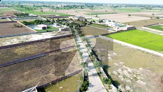 Le Greenz Luxury Farmhouse Society Located on Main Bedian Road, Lahore.