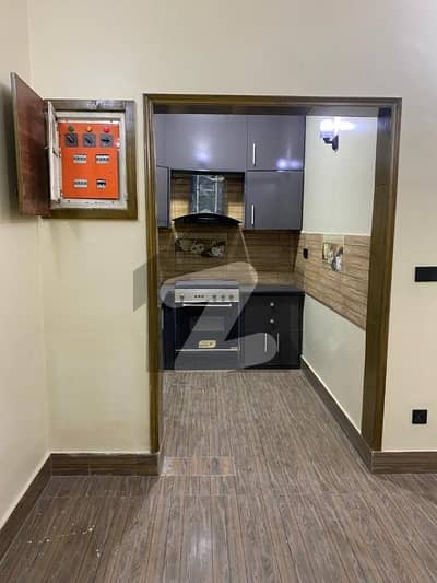 Prime Location 1500 Square Feet Lower Portion In Clifton - Block 9 For sale