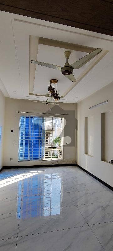 Upper Portion For Rent