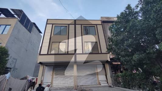 جوہر ٹاؤن فیز 2 جوہر ٹاؤن,لاہور میں 4 مرلہ عمارت 8.5 کروڑ میں برائے فروخت۔