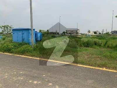 PAIR PLOT DHA PHASE 7 NEAR DHA RAYA MAIN 150 FEET ROAD