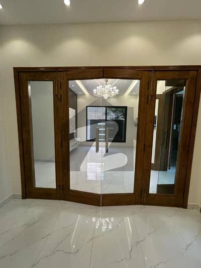 10 MARLA BRAND NEW HOUSE FOR SALE IN WAPDA TOWN