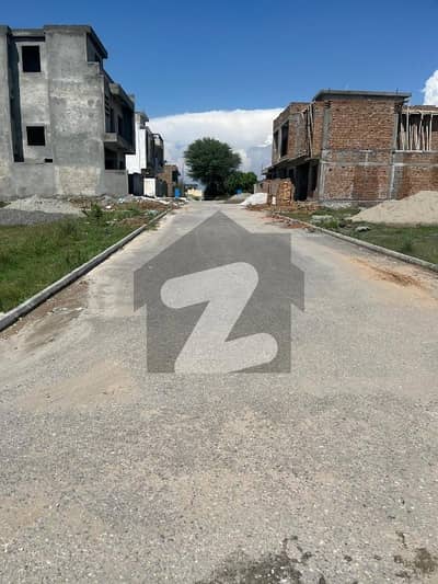 7 Marla Corner | Sun Face | Solid Land | Non Lop Plot Fir Sale