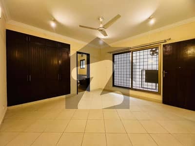 Triple Story 5 Beds Luxury Brand New House Available For Rent In F-8