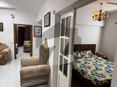 فلکناز ٹوئن ٹاور گلزارِ ہجری,سکیم 33,کراچی میں 2 کمروں کا 5 مرلہ فلیٹ 1.52 کروڑ میں برائے فروخت۔