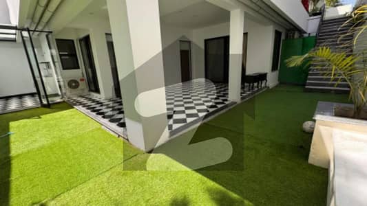 ایف ۔ 7 اسلام آباد میں 1 کمرے کا 6 مرلہ زیریں پورشن 2.5 لاکھ میں کرایہ پر دستیاب ہے۔