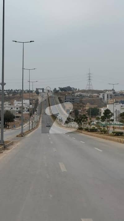 ڈی ایچ اے ڈیفینس فیز 5 ڈی ایچ اے ڈیفینس,اسلام آباد میں 1 کنال رہائشی پلاٹ 3.1 کروڑ میں برائے فروخت۔