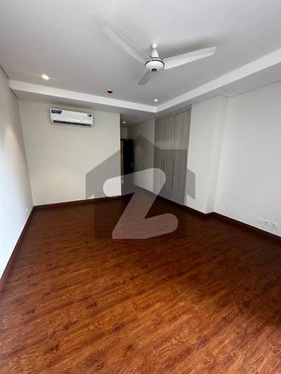 Defence Raya - 18Green Two Bed Apartment for Rent!