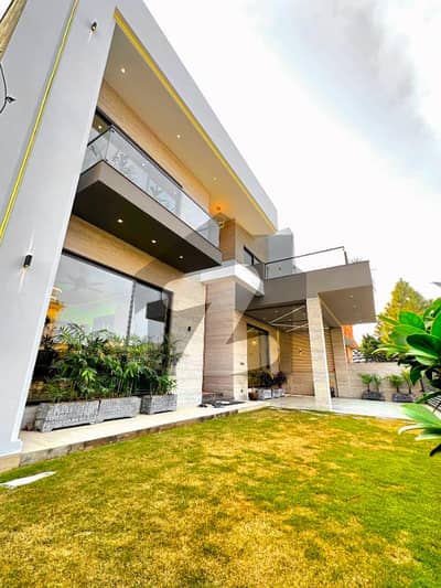 Modern 1 Kanal Luxury House Near Islamabad Highway In DHA Islamabad