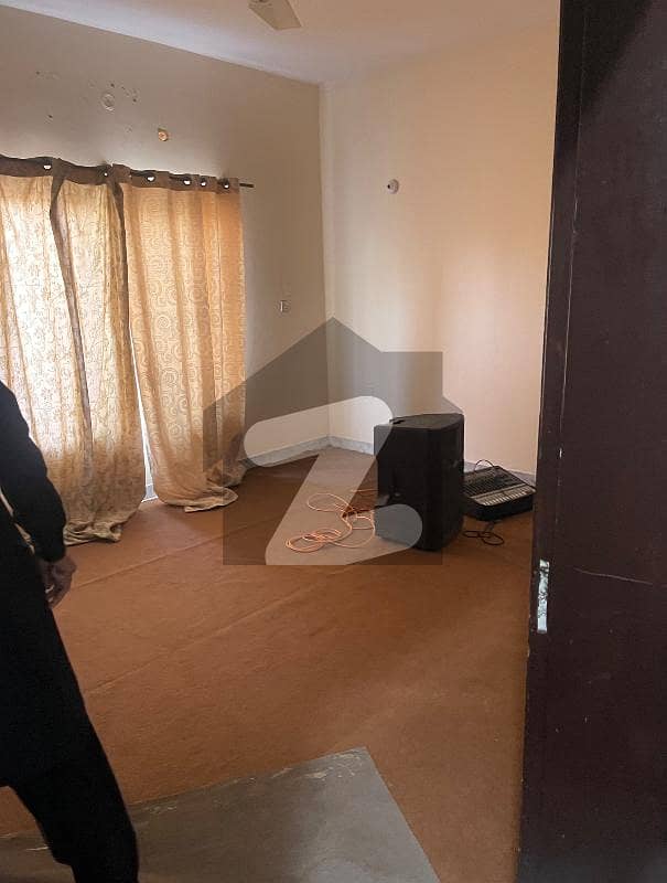 10 Marla Full House For Rent in pwd 10 Marla Full House For Rent in pwd