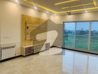 لیک سٹی ۔ سیکٹر ایم ۔ 2 لیک سٹی,رائیونڈ روڈ,لاہور میں 5 کمروں کا 1 کنال مکان 3.5 لاکھ میں کرایہ پر دستیاب ہے۔ لیک سٹی ۔ سیکٹر ایم ۔ 2 لیک سٹی,رائیونڈ روڈ,لاہور میں 5 کمروں کا 1 کنال مکان 3.5 لاکھ میں کرایہ پر دستیاب ہے۔