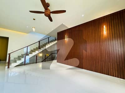 1 Kanal Brand New Designer House Available For Sale