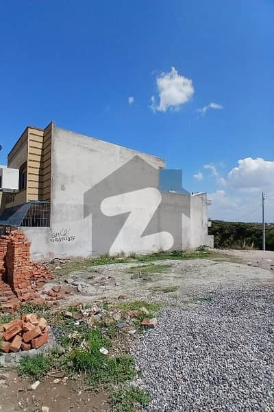 5 marla plot for sale