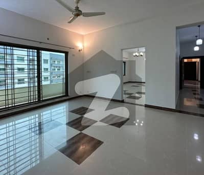 عسکری 11 ۔ سیکٹر بی اپارٹمنٹس عسکری 11,عسکری,لاہور میں 3 کمروں کا 10 مرلہ فلیٹ 2.82 کروڑ میں برائے فروخت۔ عسکری 11 ۔ سیکٹر بی اپارٹمنٹس عسکری 11,عسکری,لاہور میں 3 کمروں کا 10 مرلہ فلیٹ 2.82 کروڑ میں برائے فروخت۔