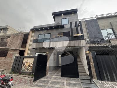 7Marla Brand New House For Sale in Rehman Garden | Prime Location | Reasonable Price