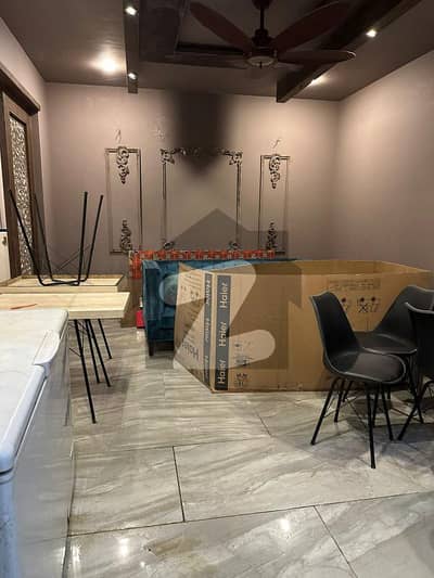 ڈی ایچ اے فیز 7 ایکسٹینشن ڈی ایچ اے ڈیفینس,کراچی میں 6 کمروں کا 1 کنال مکان 13.5 کروڑ میں برائے فروخت۔