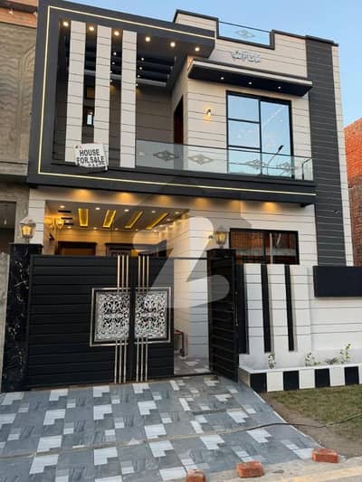 5 Marla Brand New Modern Design Lavish House For Sale In Park View City Lahore | For Discounted Price And Original Pictures Download The App "Signature Lands".
