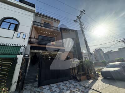 Hot Deal! 6 Marla Brand New House For Sale | Ideal Location | Reasonable Demand