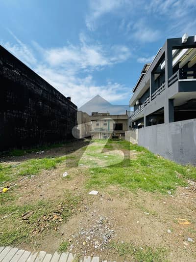 بحریہ ٹاؤن فیز 5 بحریہ ٹاؤن راولپنڈی,راولپنڈی میں 11 مرلہ رہائشی پلاٹ 2.2 کروڑ میں برائے فروخت۔